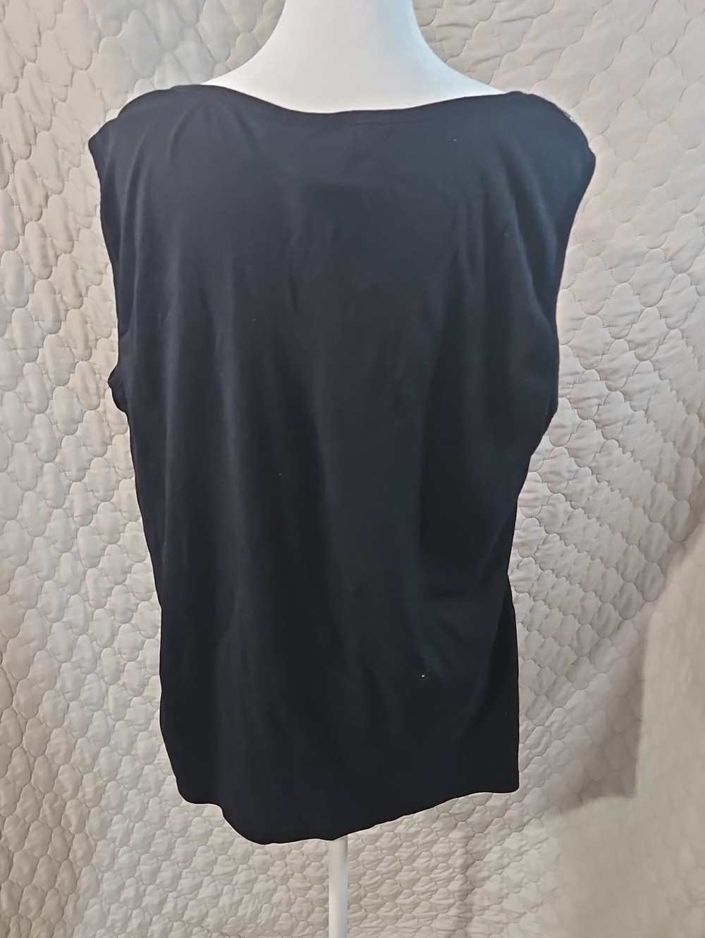 Style & Co Embroided Neckline Shell Tank - Picture 5 of 6